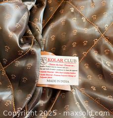 MaxSold Auction: Women’s L Leather Jacket and Bag Lot 73 - Bear (Delaware, USA) SELLER MANAGED Downsizing Online Auction - Donna Marie Way