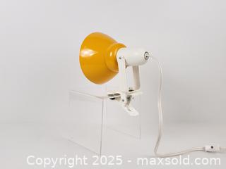 MaxSold Auction: Vintage Clip-on Spotlight Lamp - Toronto (Ontario, Canada) SELLER MANAGED Downsizing Online Auction - Esandar Drive (STORAGE)