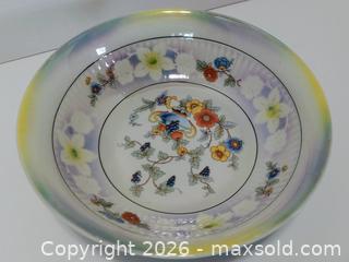 MaxSold Auction: Bavaria Lustreware Porcelain Bowl made in Germany  - Lakeland (Florida, USA) SELLER MANAGED Reseller Online Auction - Dove Meadow Trail