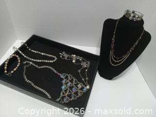 MaxSold Auction: Ladies Crystal Costume Jewelry/Liz Claiborne Clear  - Lakeland (Florida, USA) SELLER MANAGED Reseller Online Auction - Dove Meadow Trail