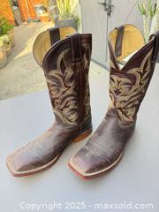 MaxSold Auction: Ariat Size 10 D Dark Brown Square Toe Mid-Calf Boots - Los Angeles (California, USA) PARTNER MANAGED Downsizing Online Auction - W 88th Place