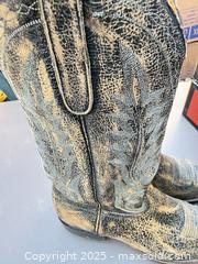 MaxSold Auction: Black Distressed Leather Cowboy Boots, Snip Toe, US ~7.5 - Los Angeles (California, USA) PARTNER MANAGED Downsizing Online Auction - West 88th Place