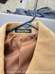MaxSold Auction: Lot of 2 Men's Sport Coats/Jackets — Scully & Oracle - Los Angeles (California, USA) PARTNER MANAGED Downsizing Online Auction - West 88th Place