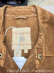 MaxSold Auction: Lot of 4 Men's Western Shirts & 1 Suede Jacket, Mixed Brands - Los Angeles (California, USA) PARTNER MANAGED Downsizing Online Auction - West 88th Place