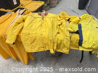 MaxSold Auction: Lot of 4 Yellow Jackets and Coats - Los Angeles (California, USA) PARTNER MANAGED Downsizing Online Auction - West 88th Place