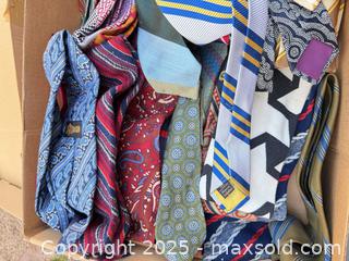 MaxSold Auction: Lot of Approx. 20 Men's Neckties - Los Angeles (California, USA) PARTNER MANAGED Downsizing Online Auction - West 88th Place