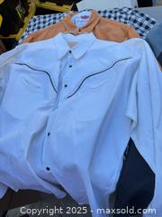 MaxSold Auction: Lot of Approximately 8 Men's Long-Sleeve Button-Up/Work/Denim Shirts - Los Angeles (California, USA) PARTNER MANAGED Downsizing Online Auction - West 88th Place