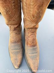 MaxSold Auction: Lucchese Tan Distressed Leather Western Cowboy Boots Size 10 - Los Angeles (California, USA) PARTNER MANAGED Downsizing Online Auction - West 88th Place