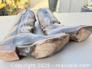 MaxSold Auction: Men's Western Cowboy Boots Size 10 D Dark Brown Leather - Los Angeles (California, USA) PARTNER MANAGED Downsizing Online Auction - W 88th Place