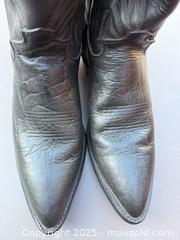 MaxSold Auction: Men's Western Cowboy Boots Size 10 D Leather Snip Toe - Los Angeles (California, USA) PARTNER MANAGED Downsizing Online Auction - West 88th Place