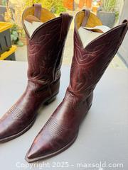 MaxSold Auction: Nocona Men's Leather Boots Size 10 D Burgundy Oxblood - Los Angeles (California, USA) PARTNER MANAGED Downsizing Online Auction - W 88th Place