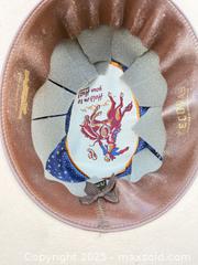 MaxSold Auction: Off-White Felt Western Gambler Cowboy Hat, Likely 7 1/8 - Los Angeles (California, USA) PARTNER MANAGED Downsizing Online Auction - West 88th Place