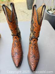 MaxSold Auction: Two-Tone Brown/Burnt Orange Leather Western Cowboy Boots, Size 4 - Los Angeles (California, USA) PARTNER MANAGED Downsizing Online Auction - W 88th Place