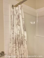 MaxSold Auction: Bathroom for seniors - Surrey (British Columbia, Canada) SELLER MANAGED Estate Sale Online Auction - King George Boulevard (CONDO)