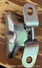 MaxSold Auction: 2017 HYUNDAI ELANTRA UPPER DOOR HINGE LA046067 - Toronto (Ontario, Canada) SELLER MANAGED Downsizing Online Auction - Research Road