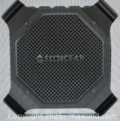 MaxSold Auction: ECOXGEAR ECODRIFT 15 WATT SPEAKER - Toronto (Ontario, Canada) SELLER MANAGED Downsizing Online Auction - Research Road