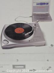 MaxSold Auction: ION TTUSB USB Turntable & Karbon IHF-104 iPod Soundbar (2) - Toronto (Ontario, Canada) SHORT NOTICE PARTNER MANAGED Downsizing Online Auction - Research Road (STORAGE)