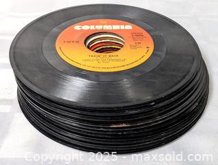 MaxSold Auction: 45 SPEED SINGLES RECORD LOT - Kingston (Ontario, Canada) SELLER MANAGED Downsizing Online Auction - Rosemund Crescent