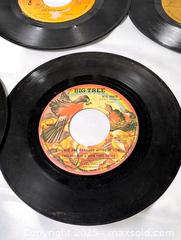 MaxSold Auction: 45 SPEED SINGLES RECORD LOT - Kingston (Ontario, Canada) SELLER MANAGED Downsizing Online Auction - Rosemund Crescent