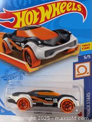 MaxSold Auction: HOT WHEELS TOY CAR - Kingston (Ontario, Canada) SELLER MANAGED Downsizing Online Auction - Rosemund Crescent