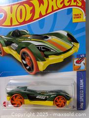 MaxSold Auction: HOT WHEELS TOY CAR - Kingston (Ontario, Canada) SELLER MANAGED Downsizing Online Auction - Rosemund Crescent