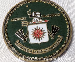 MaxSold Auction: MILITARY CHALLENGE COIN / MEDALLION - Kingston (Ontario, Canada) SELLER MANAGED Downsizing Online Auction - Rosemund Crescent