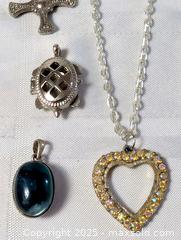 MaxSold Auction: NECKLACE AND PENDANT JEWELRY LOT - Kingston (Ontario, Canada) SELLER MANAGED Downsizing Online Auction - Rosemund Crescent