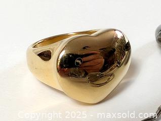 MaxSold Auction: RING JEWELRY LOT - Kingston (Ontario, Canada) SELLER MANAGED Downsizing Online Auction - Rosemund Crescent