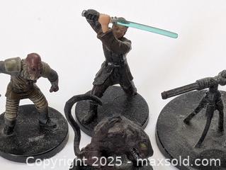 MaxSold Auction: STAR WARS MINI FIGURINES - Kingston (Ontario, Canada) SELLER MANAGED Downsizing Online Auction - Rosemund Crescent