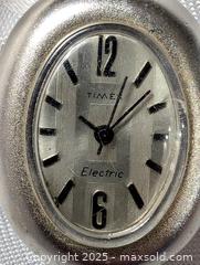 MaxSold Auction: TIMEX WRIST WATCH - Kingston (Ontario, Canada) SELLER MANAGED Downsizing Online Auction - Rosemund Crescent