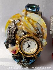 MaxSold Auction: WATCH LOT - Kingston (Ontario, Canada) SELLER MANAGED Downsizing Online Auction - Rosemund Crescent