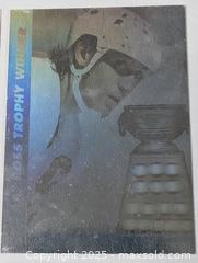 MaxSold Auction: WAYNE GRETZKY HOCKEY CARD LOT OF 4 - Kingston (Ontario, Canada) SELLER MANAGED Downsizing Online Auction - Rosemund Crescent