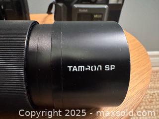 MaxSold Auction: 2 x vintage camera and zoom lens - as pictured  - Toronto (Ontario, Canada) SHORT NOTICE SELLER MANAGED Reseller Online Auction - Kempsell Crescent