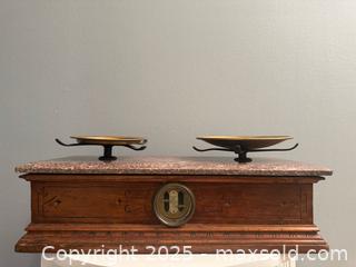 MaxSold Auction: Henry Troemner Marble Top Apothecary Scale with Brass Bowls - Toronto (Ontario, Canada) SHORT NOTICE SELLER MANAGED Reseller Online Auction - Kempsell Crescent