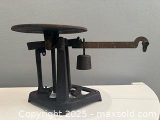 MaxSold Auction: Vintage Burrow Stewart Milne Mercantile Scale: Cast Iron  - Toronto (Ontario, Canada) SHORT NOTICE SELLER MANAGED Reseller Online Auction - Kempsell Crescent