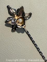 MaxSold Auction: ** RARE ** Venezuela Coin Bowl with Orchid & Pearl Silver Spoon  - Toronto (Ontario, Canada) PARTNER MANAGED Reseller Online Auction -  Queen Street West