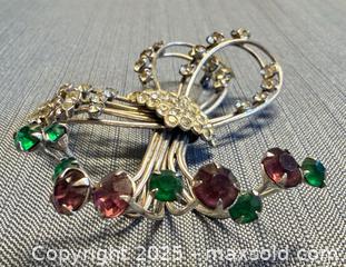 MaxSold Auction: Signed Large Sonia Lee STERLING Silver Colorful Rhinestone Brooch - Marked  - Toronto (Ontario, Canada) PARTNER MANAGED Reseller Online Auction -  Queen Street West