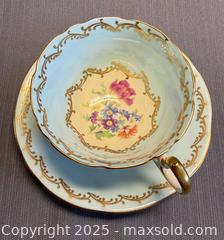 MaxSold Auction: Vintage English Aynsley Bone China Teacup & Saucer  - Toronto (Ontario, Canada) PARTNER MANAGED Reseller Online Auction -  Queen Street West