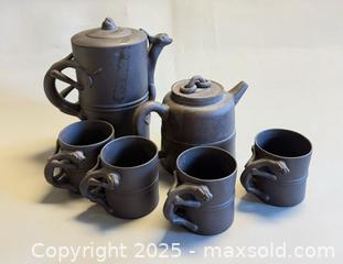 MaxSold Auction: Vintage Signed Asian Clay Lizard Handle Tea Set  - Toronto (Ontario, Canada) PARTNER MANAGED Reseller Online Auction -  Queen Street West