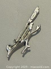 MaxSold Auction: Vintage Signed Roadrunner Brooch By FORITT - Toronto (Ontario, Canada) PARTNER MANAGED Reseller Online Auction -  Queen Street West