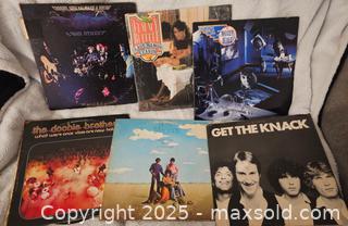 MaxSold Auction: Lot Of Vintage Vinyl Records - Riverview (Florida, USA) SELLER MANAGED Downsizing Online Auction -  Holly Heath Drive