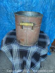 MaxSold Auction: Large Copper tub with handles - Brampton (Ontario, Canada) SELLER MANAGED Downsizing Online Auction SUPER SHORT NOTICE- Harold Street