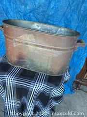 MaxSold Auction: Large Copper tub with handles - Brampton (Ontario, Canada) SELLER MANAGED Downsizing Online Auction SUPER SHORT NOTICE- Harold Street