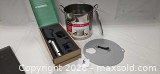 MaxSold Auction: Greater Goods Onyx Black Kitchen Cooking Sous Vide, Immersion Circulator with Brushless Motor  - Phoenixville (Pennsylvania, USA) SELLER MANAGED Charity/Fundraising Online Auction - Church Street