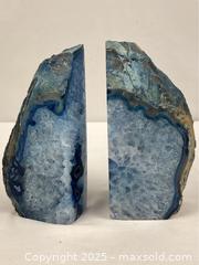 MaxSold Auction: Blue Polished Agate Geode Bookends - Campbell (California, USA) SHORT NOTICE PARTNER MANAGED Estate Sale Online Auction - Dell Ave.