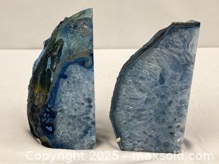 MaxSold Auction: Blue Polished Agate Geode Bookends - Campbell (California, USA) SHORT NOTICE PARTNER MANAGED Estate Sale Online Auction - Dell Ave.