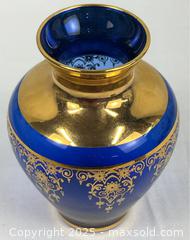 MaxSold Auction: Murano Italian Art Glass Vase - Campbell (California, USA) SHORT NOTICE PARTNER MANAGED Estate Sale Online Auction - Dell Ave.