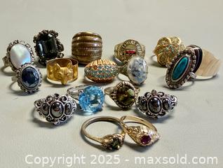 MaxSold Auction: (17) Vintage Costume Jewelry Women's Rings - Toronto (Ontario, Canada) PARTNER MANAGED Reseller Online Auction - Queen Street Wt.