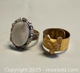 MaxSold Auction: (17) Vintage Costume Jewelry Women's Rings - Toronto (Ontario, Canada) PARTNER MANAGED Reseller Online Auction - Queen Street Wt.