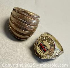 MaxSold Auction: (17) Vintage Costume Jewelry Women's Rings - Toronto (Ontario, Canada) PARTNER MANAGED Reseller Online Auction - Queen Street Wt.